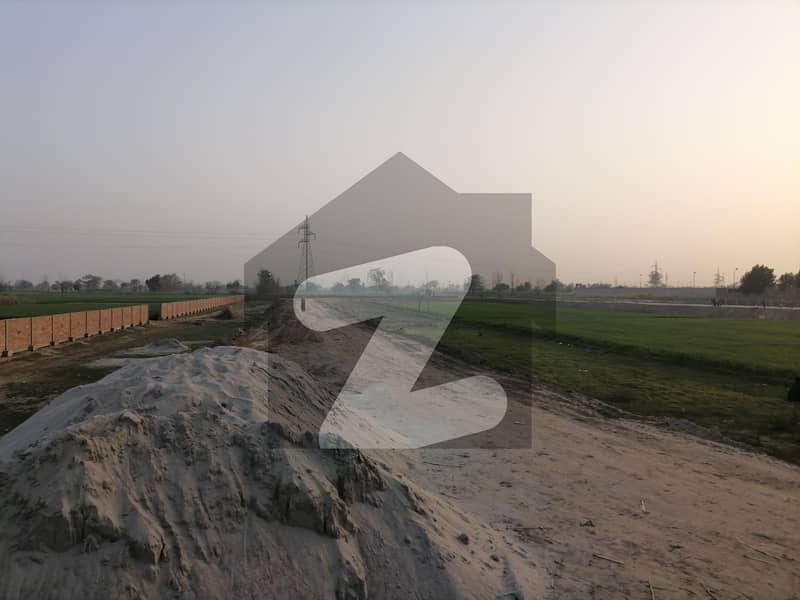Want To Buy A Residential Plot In Qadirabad?