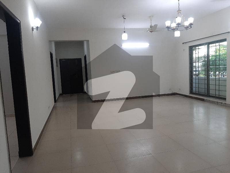 3 Bed 6th Floor Flat For Rent In Askari 11 Lahore