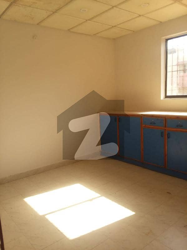 House For SaleGulshaneIqbalBlock 7750 Square YardsG 1 GulshaneIqbal Block 7, Gulshane