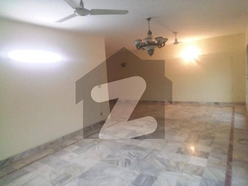 Prominently-Located 2025 Square Feet House Available In Model Town Link Road
