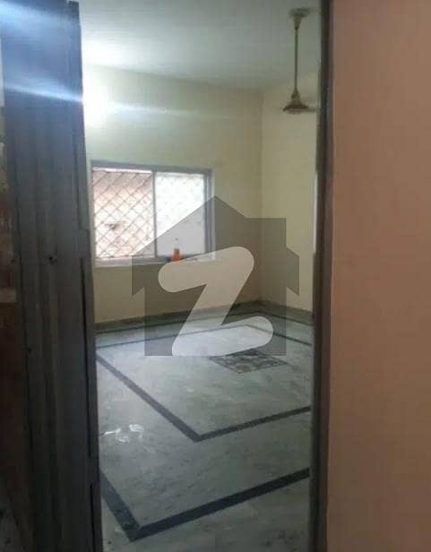 ترلائی اسلام آباد میں 2 کمروں کا 4 مرلہ مکان 55 لاکھ میں برائے فروخت۔