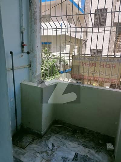 Park Facing 2nd Floor Flat Available For Rent In Gulshan-e-iqbal Block 5