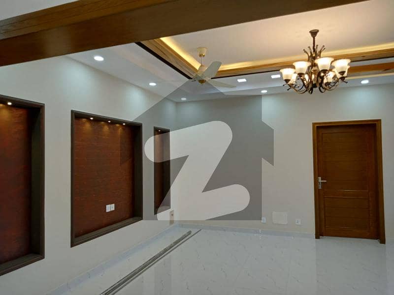 1 Kanal Brand House For Sale In Top City Islamabad