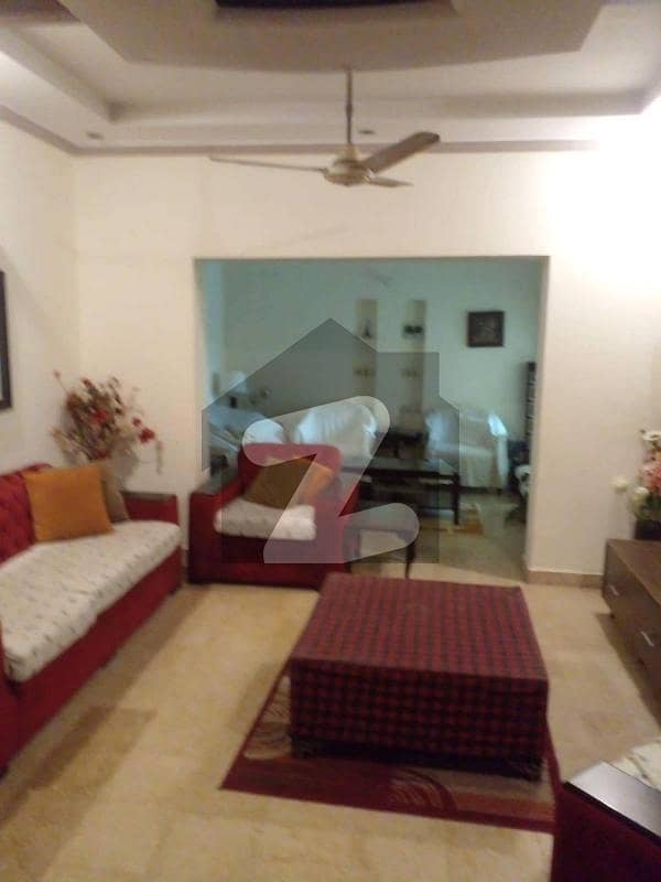 الفلاح ٹاؤن لاہور میں 3 کمروں کا 6 مرلہ مکان 60 لاکھ میں برائے فروخت۔