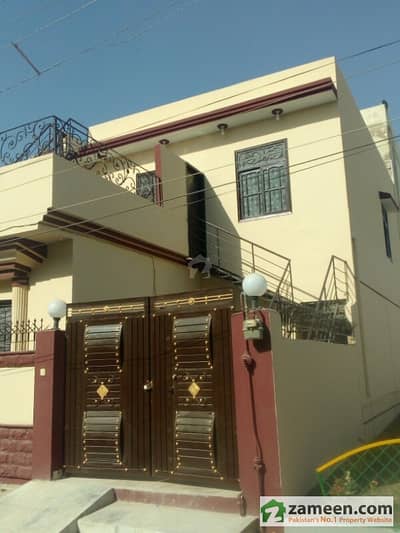 Extra Ordinary Beautiful Lease Double Story120 SqYds Corner Banglow