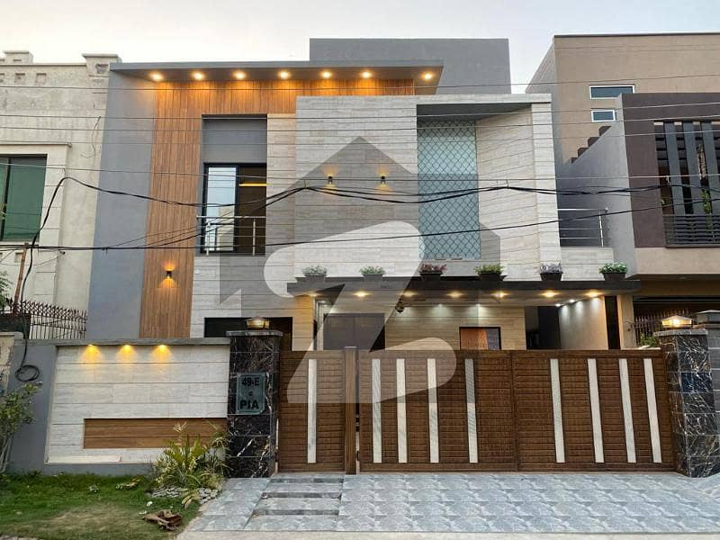 10 Marla Residential House For Sale In Modern Design Price Reasonable Price