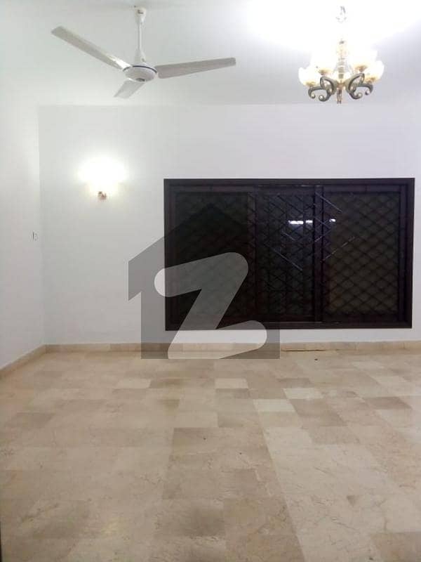 500 Yard Bungalow Lower Portion Available For Rent In Dha Phase 6