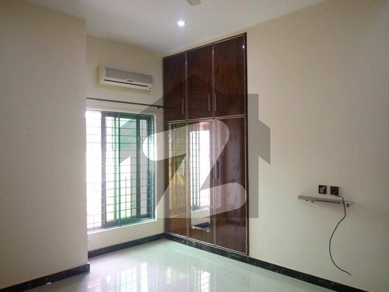 Highly-Desirable 1 Kanal Upper Portion Available In Judicial Colony Phase 2