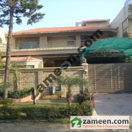 F-11/1, Double Story House With Basement For Sale