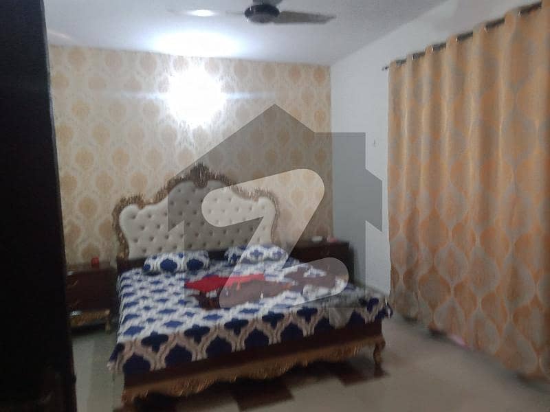 ریواز گارڈن لاہور میں 5 کمروں کا 4 مرلہ مکان 1.6 کروڑ میں برائے فروخت۔