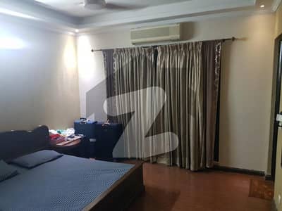 1 Kanal SAMI FURNISHED Full House Available For Rent In Suigas Society