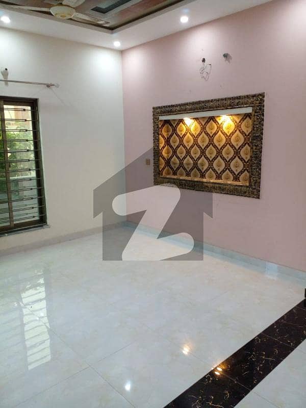 10 Marla Upper Portion For Rent In Jasmine Block Park View City Lahore