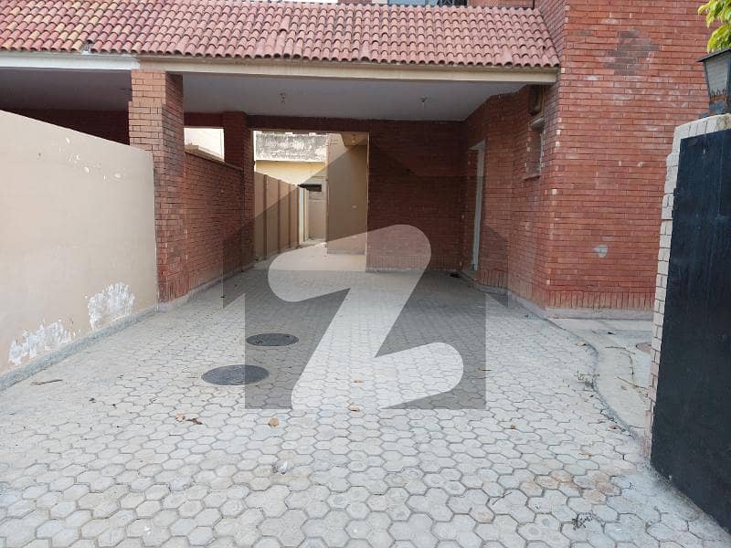 10 Marla House Available For Rent In Valencia Housing Society