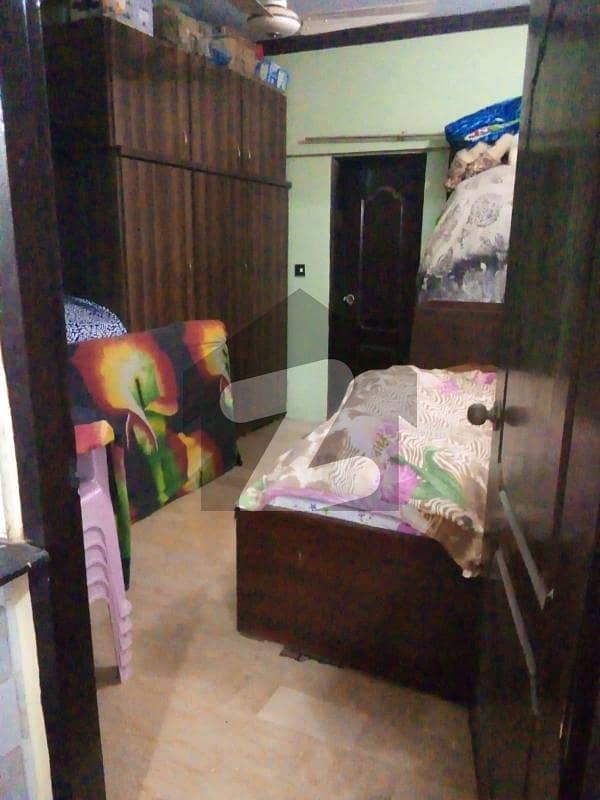 Reserve A Centrally Located Corner Flat Of 1350 Square Feet In North