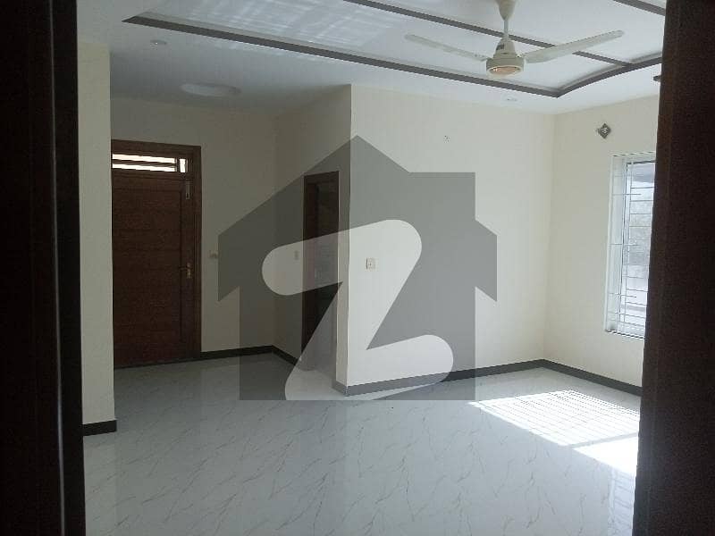 2 Bed Falt Available For Sale - Pakistan Town Phase 1