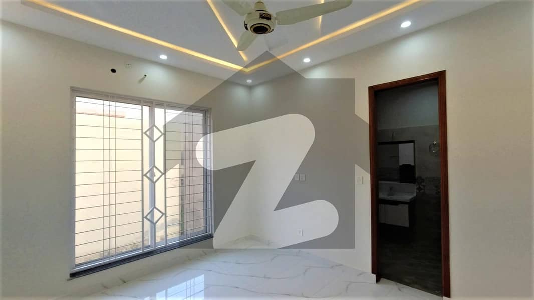 10 Marla Brand New House For Sale in N1 Block Izmir Town Lahore