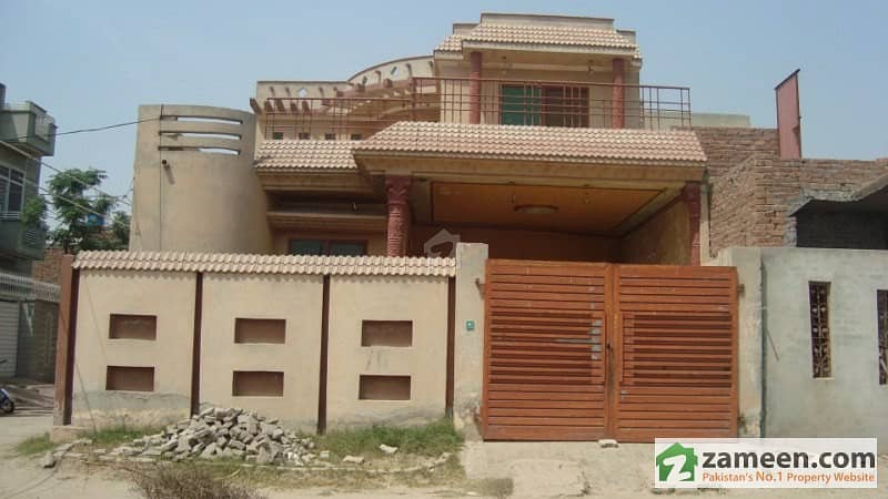 Double Storey Corner House Available For Sale