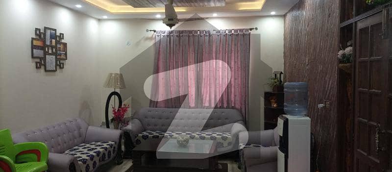 فیصل ٹاؤن ۔ بلاک ڈی فیصل ٹاؤن لاہور میں 4 کمروں کا 7 مرلہ مکان 2.45 کروڑ میں برائے فروخت۔