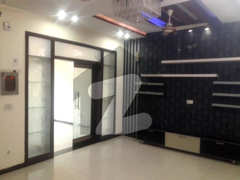 Avail Yourself A Great 1125 Square Feet House In Johar Town Phase 2 - Block R2