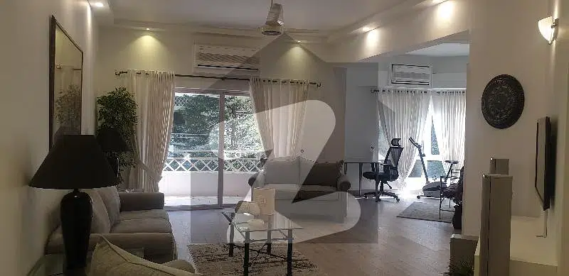 Brand New Luxurious 2 Bedrooms Apartment For Rent