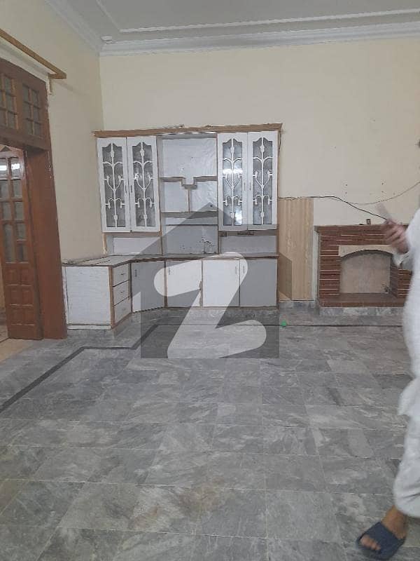 Kanal Portion Is Available For Rent In Johar Town Block G-3