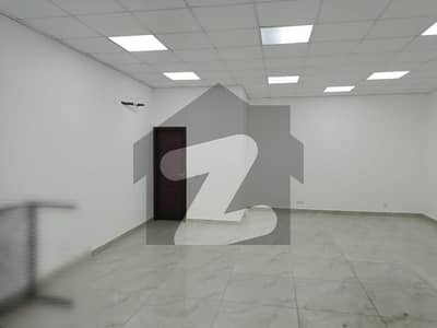 4500 Square Feet Office For Rent In Lda Avenue - Block F