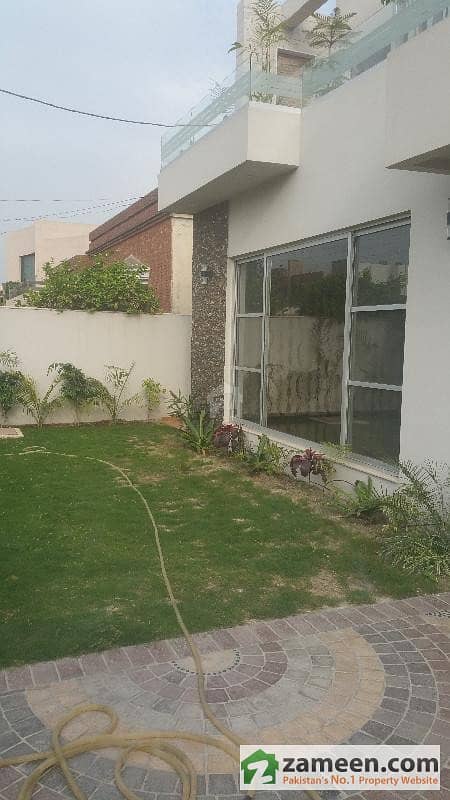 Sui Gas 1 Kanal Brand New Bungalow For Sale