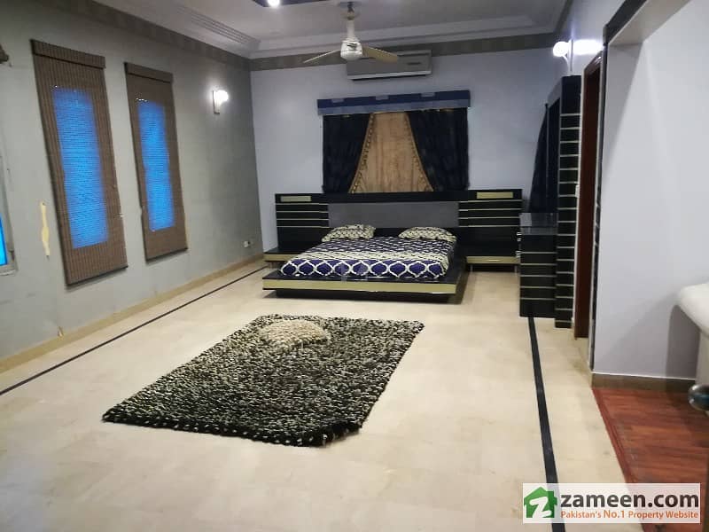 500 Square Yard Furnished Bungalow For Rent At 26th Street Tauheed Commercial Area