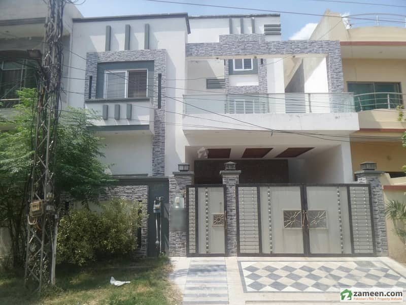 8 Marla House In Lahore Canal Bank Society Reasonable Negotiable  Price