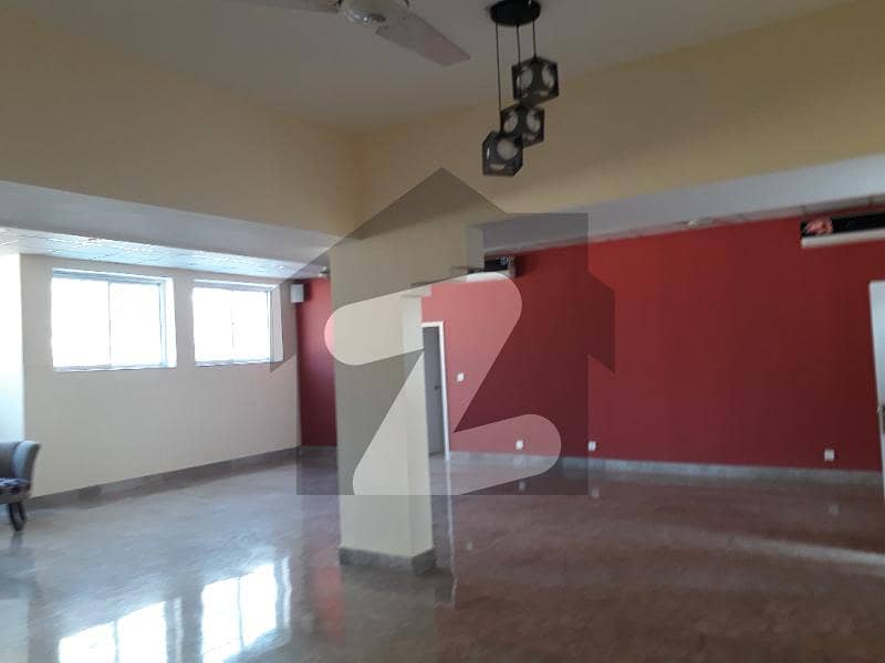 Ist Floor Commercial Portion For Rent At University Town