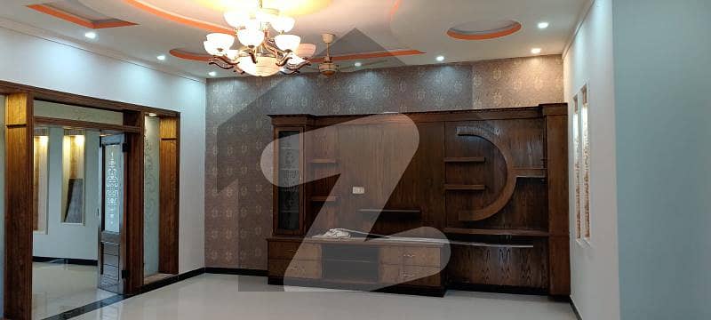 12 Marla Brand New Double Unit House For Sale In Media Town