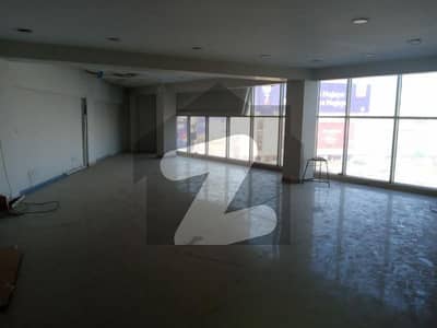 Main Khayaban e ittehad Prime location Office for rent