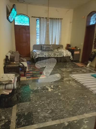 1 Kanal Marble Floor Upper Portion In Rachna Block Allama Iqbal Town Lahore