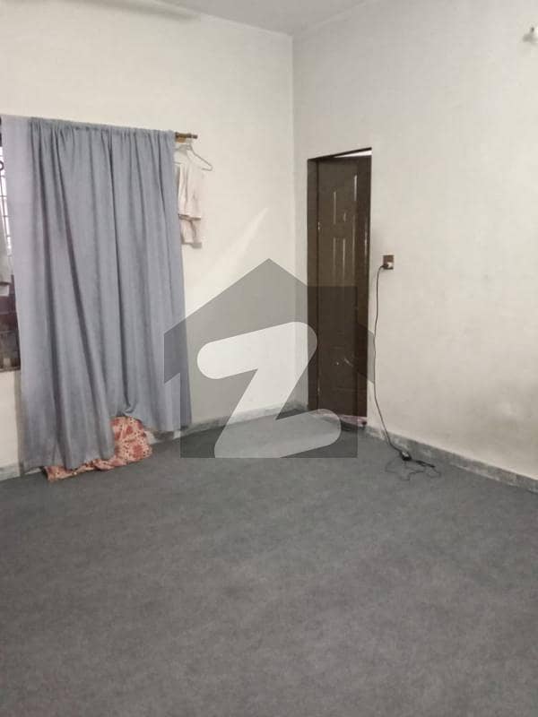 Flat Available For Rent Second Floor