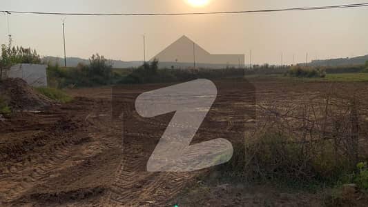 20 Kanal Land On Main Islamabad Highway Available For Rent