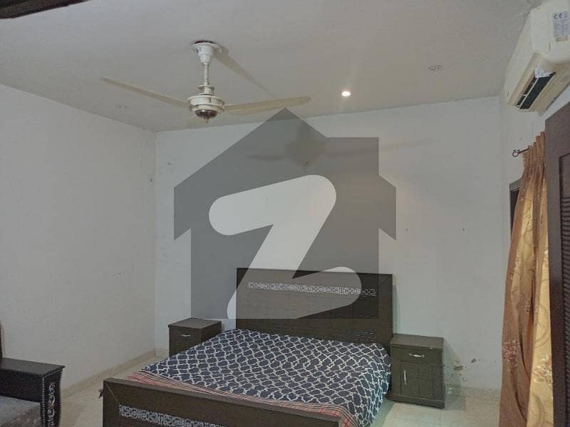 کینال روڈ فیصل آباد میں 4 کمروں کا 5 مرلہ مکان 1.45 کروڑ میں برائے فروخت۔
