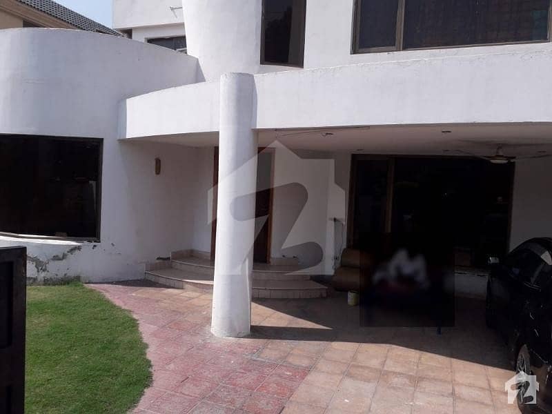 Used House On Hot Location For Sale In Dha Phase 4
