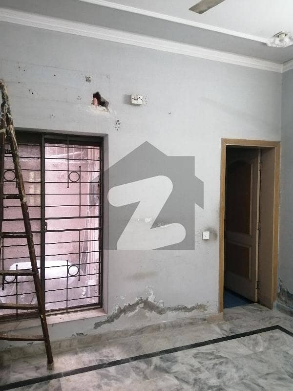 5 Marla lower portion for rent in Johar town near UMT university Lahore