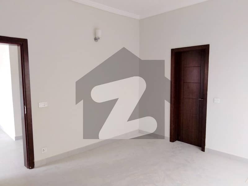Punjabi Saudagaran Phase 1 Brand New Ground Floor240 Sqyd House For Rent