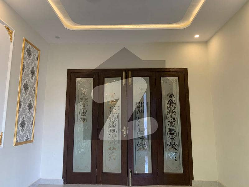 7 Marla Triple Storey House Is Available For Rent In Jubilee Town Lahore