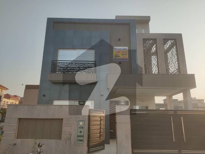 Brand New 10 Marla House Available For Sale