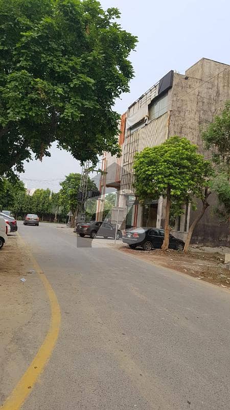 2 Kanal Commercial Plot For Sale In Gulberg 2 Lahore