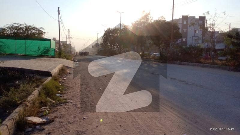 صائمہ پری سٹار نارتھ ناظم آباد ۔ بلاک ایچ نارتھ ناظم آباد کراچی میں 9 مرلہ رہائشی پلاٹ 4.1 کروڑ میں برائے فروخت۔