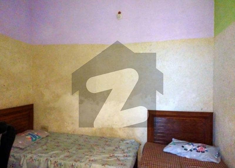 مدینہ ٹاؤن اسلام آباد میں 4 کمروں کا 3 مرلہ مکان 55 لاکھ میں برائے فروخت۔