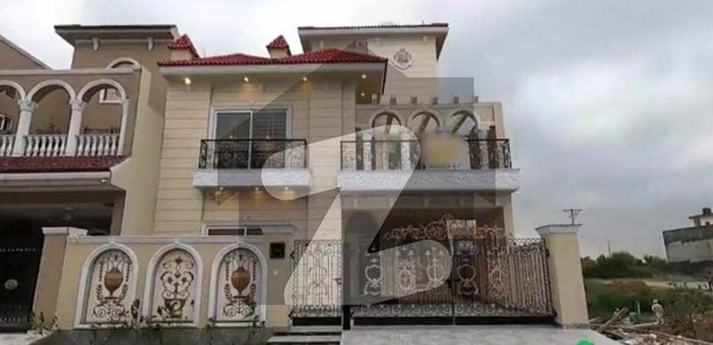 10 Marla House For Sale In Formanites Housing Scheme Block L