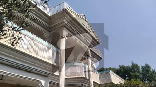 Stunning House Is Available For Sale In Hayatabad Phase 1 - D5