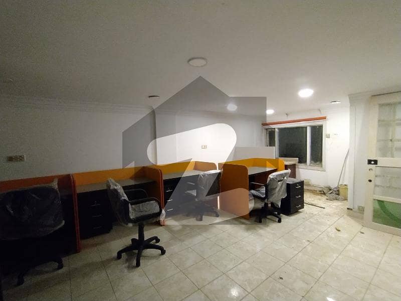 900 Sqft Furnished Mezzanine For Rent In Dha Muslim Commercial
