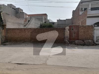 10 Marla Residential Plot For sale In Khayaban-e-Sadiq Khayaban-e-Sadiq In Only Rs. 16,000,000