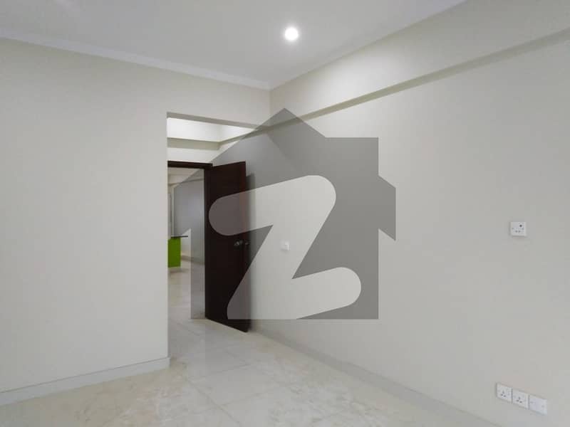 1450 Square Feet Spacious Flat Available In Zeenatabad For sale