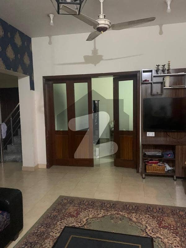 7 Marla house near to park masjid and commercial area with all amenities for rent in lake city.